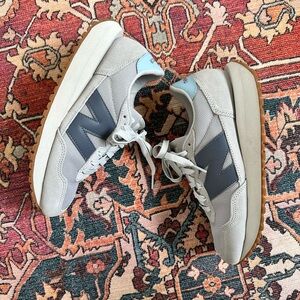 New Balance 237 Sneakers